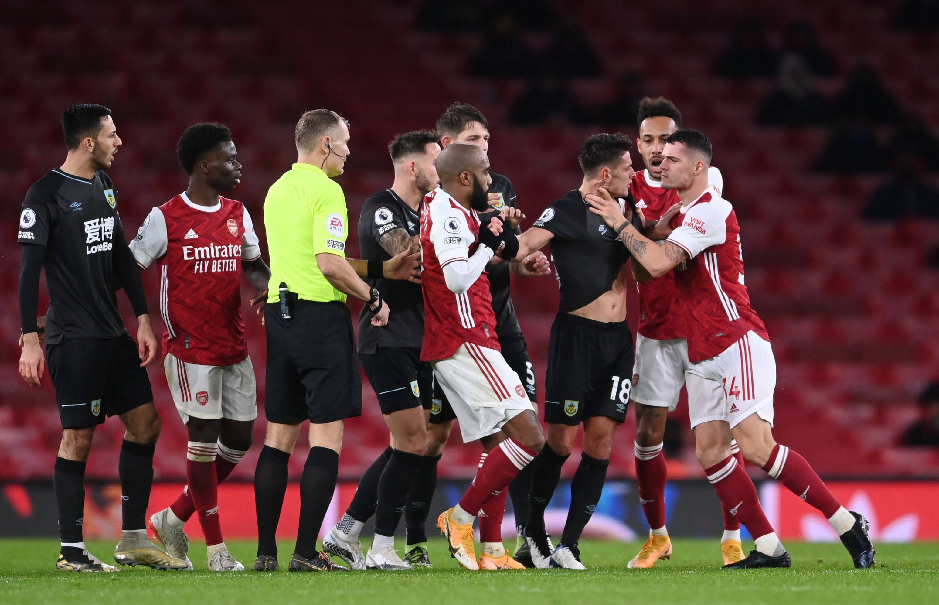 教练是否在 教练是否在